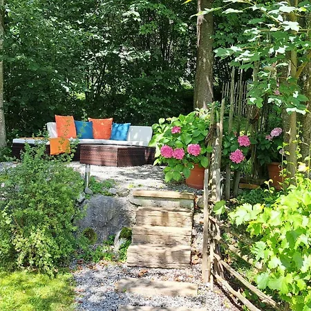Semesterbostad Lechner Am Waldrand Mit Sauna, Bergblick Und Naturgarten