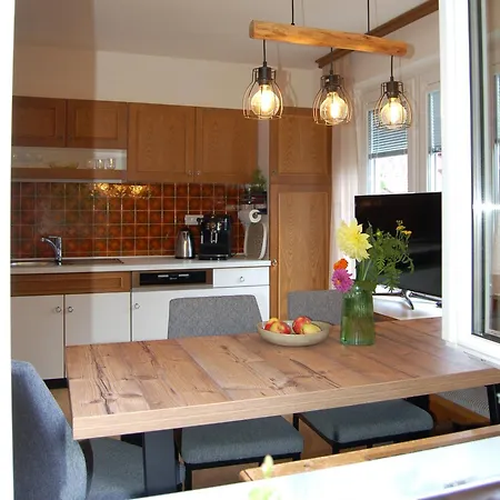 Lechner Am Waldrand Mit Sauna, Bergblick Und Naturgarten