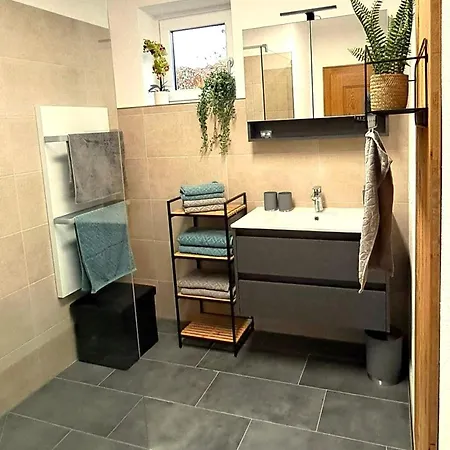 Lechner Am Waldrand Mit Sauna, Bergblick Und Naturgarten