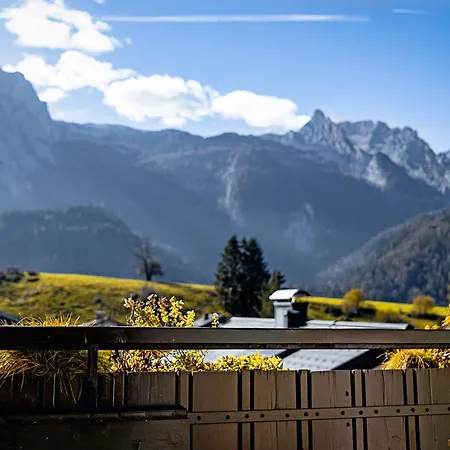 Сasa de vacaciones Lechner Am Waldrand Mit Sauna, Bergblick Und Naturgarten