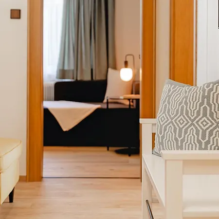 Lechner Am Waldrand Mit Sauna, Bergblick Und Naturgarten