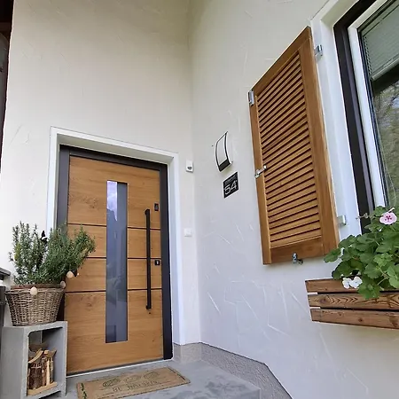 Lechner Am Waldrand Mit Sauna, Bergblick Und Naturgarten