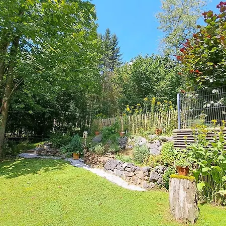 Дом отдыха Lechner Am Waldrand Mit Sauna, Bergblick Und Naturgarten