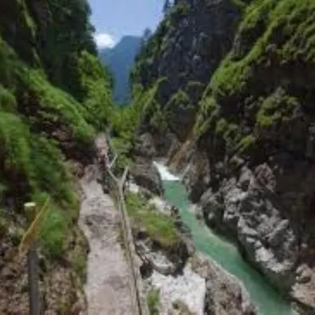 Lechner Am Waldrand Mit Sauna, Bergblick Und Naturgarten