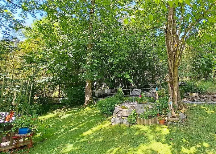 Сasa de vacaciones Lechner Am Waldrand Mit Sauna, Bergblick Und Naturgarten