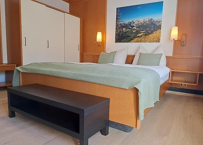 Lechner Am Waldrand Mit Sauna, Bergblick Und Naturgarten