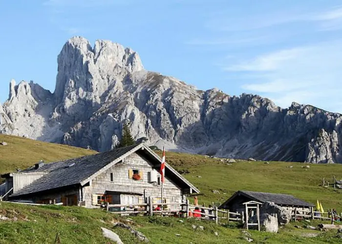Lechner Am Waldrand Mit Sauna, Bergblick Und Naturgarten